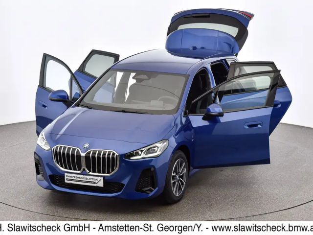 BMW 225 Sedan xDrive