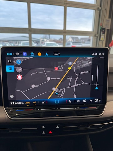 Volkswagen Golf 1.5 eTSI DSG