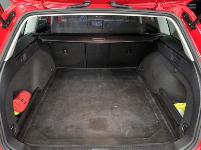 Volkswagen Passat 2.0 TDI Business DSG Variant