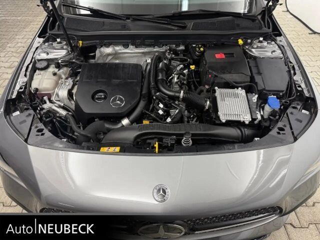 Mercedes-Benz CLA 200 Shooting Brake