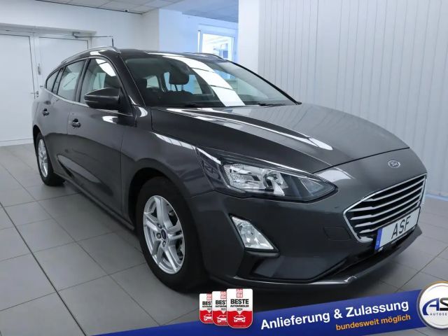 Ford Focus Cool & Connect Wagon