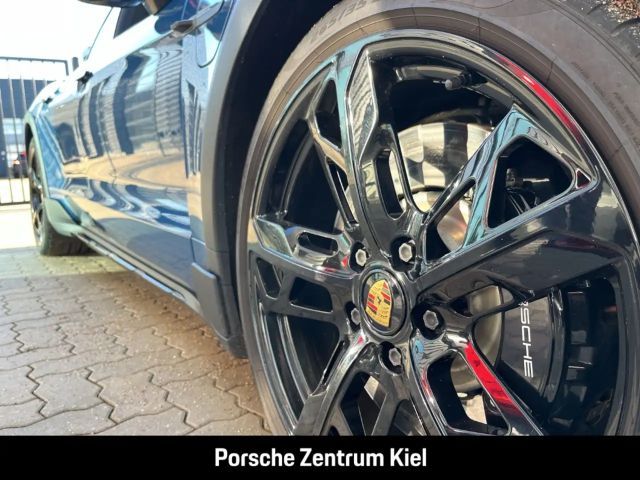 Porsche Taycan Cross Turismo Turbo