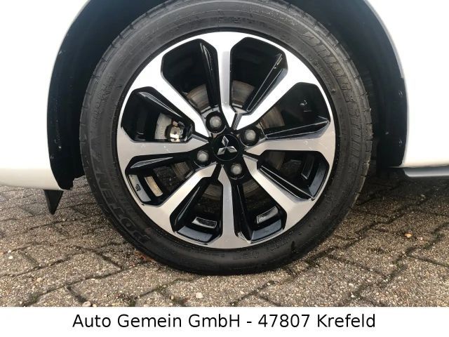 Mitsubishi Space Star CVT Star