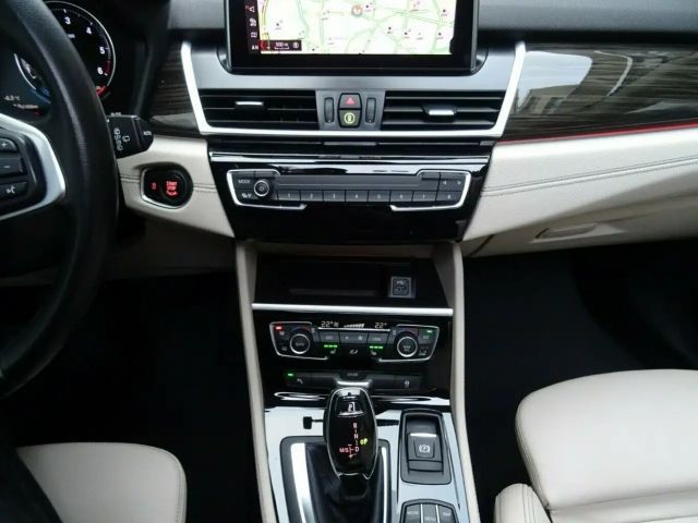 BMW 220 220d Sport Line xDrive