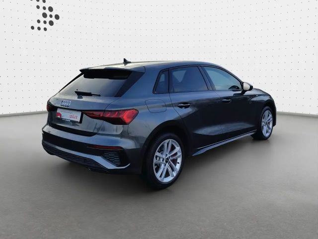 Audi A3 45 TFSI Hybride S-Line Sedan