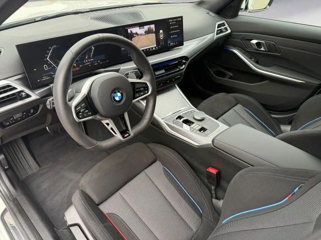 BMW 320 320d M-Sport Sedan xDrive