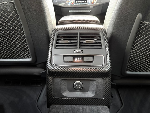 Audi A4 40 TFSI Avant S-Line S-Tronic