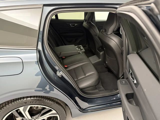 Volvo V60 AWD Dark Hybrid Recharge T6