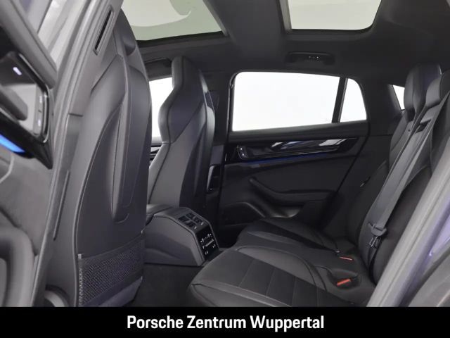 Porsche Panamera 4 E-Hybrid