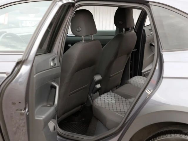 Volkswagen Taigo DSG R-Line