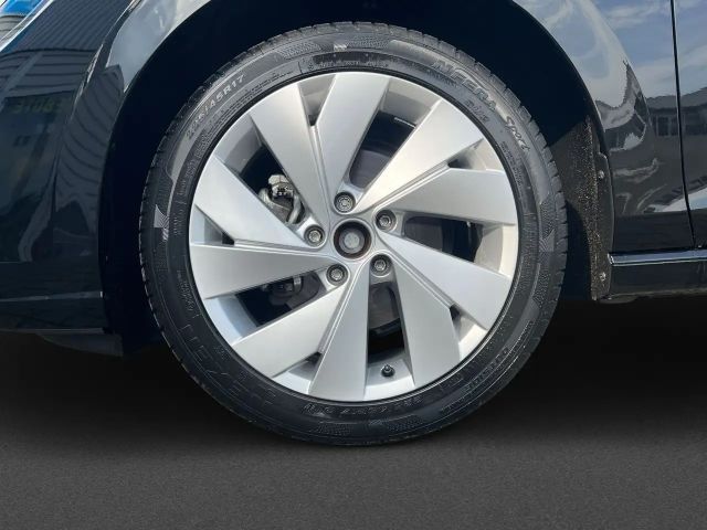 Volkswagen Golf 1.5 eTSI Variant