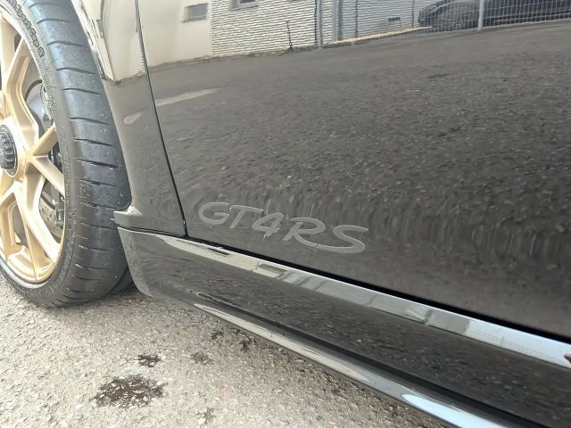 Porsche Cayman 718 Coupé RS