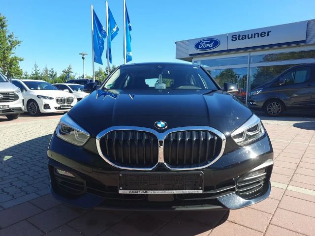 BMW 118 118d Advantage pakket Sedan