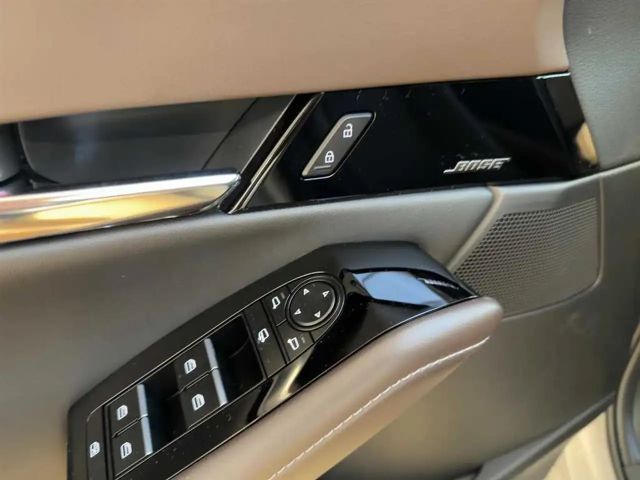 Mazda CX-30 SkyActiv Takumi e-Skyactiv