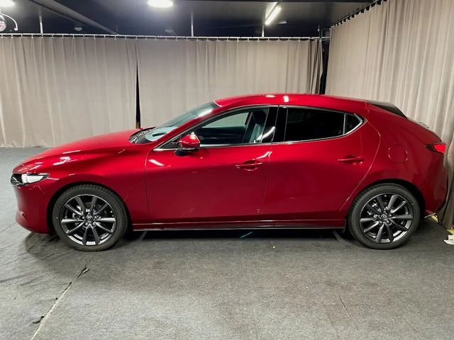 Mazda 3 2.5L Exclusive-line