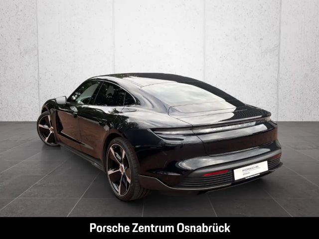 Porsche Taycan S Turbo