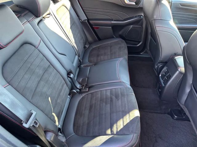 Ford Kuga Hybrid ST Line X