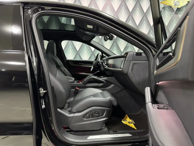 Porsche Cayenne Coupé E-Hybrid