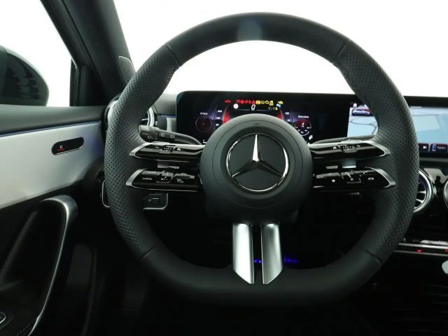 Mercedes-Benz A 180 AMG Line Hatchback