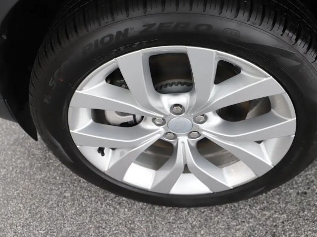 Land Rover Discovery Sport AWD SE