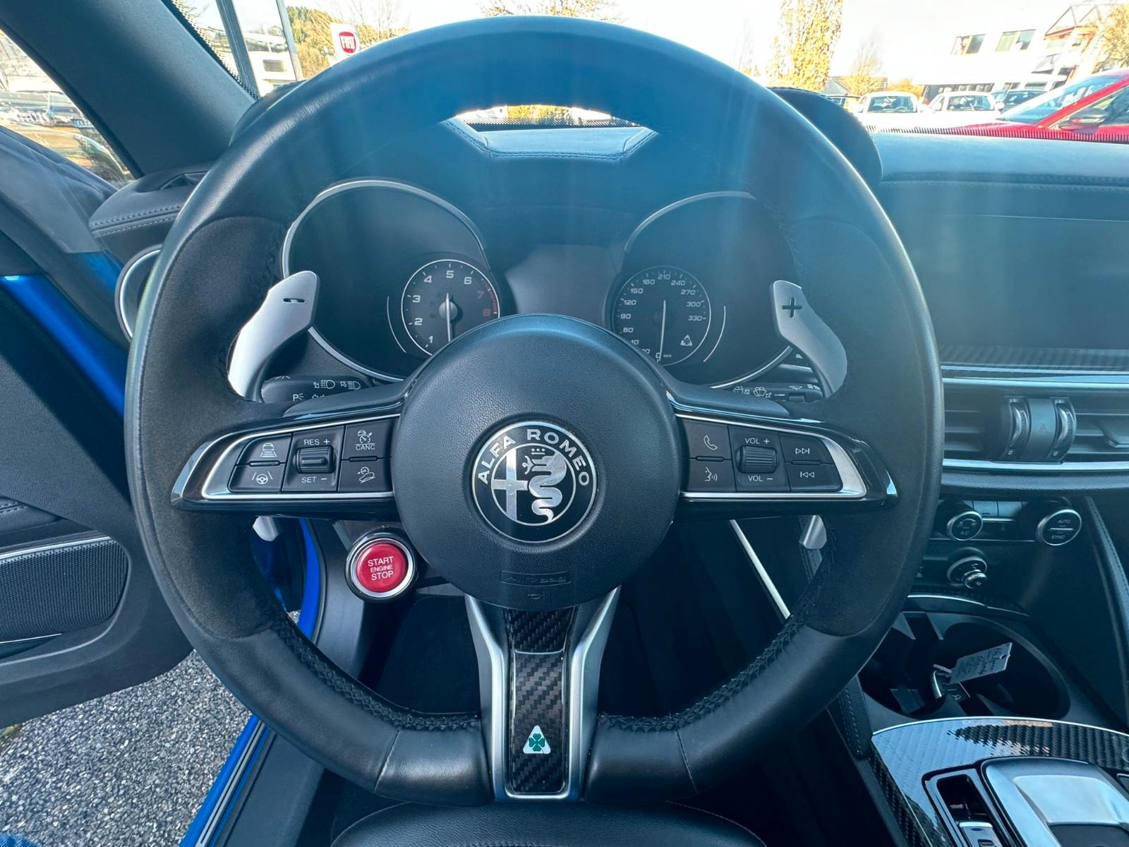 Alfa Romeo Stelvio Q4 Quadrifoglio
