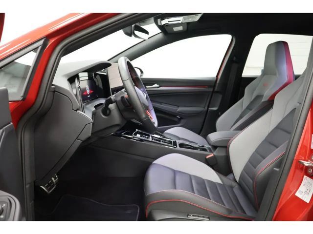 Volkswagen Golf DSG GTI Golf VIII Style