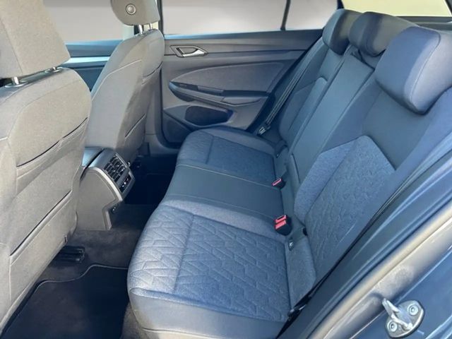 Volkswagen Golf 1.5 TSI Golf VIII Move