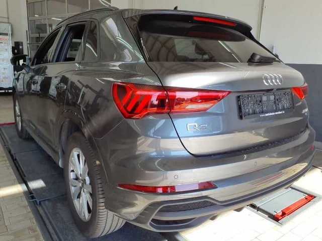 Audi Q3 40 TFSI Quattro S-Line S-Tronic
