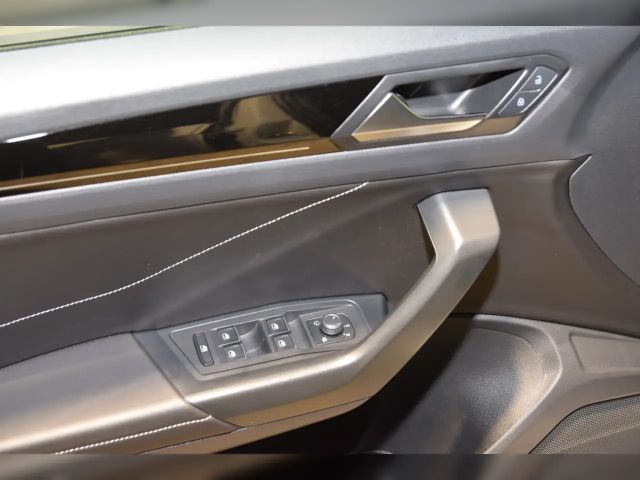 Volkswagen T-Roc DSG Style