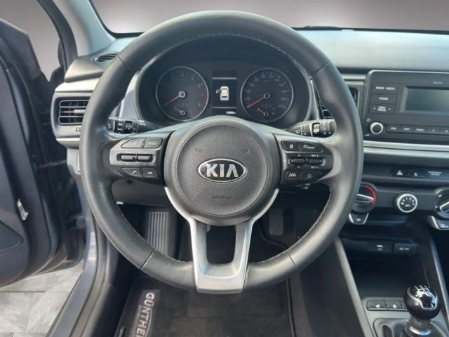Kia Rio Titan