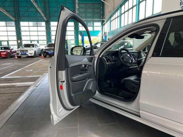 Volvo XC90 Dark Ultimate