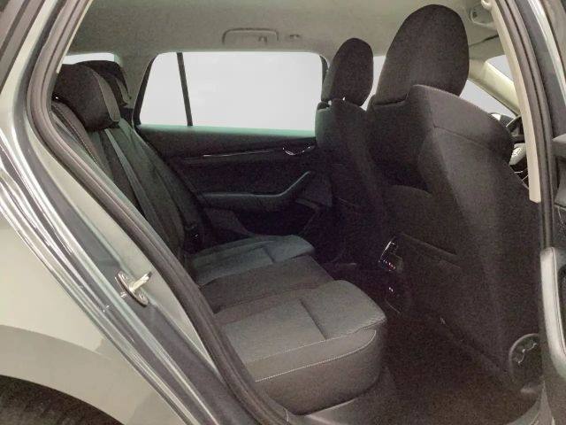 Skoda Octavia Clever Combi