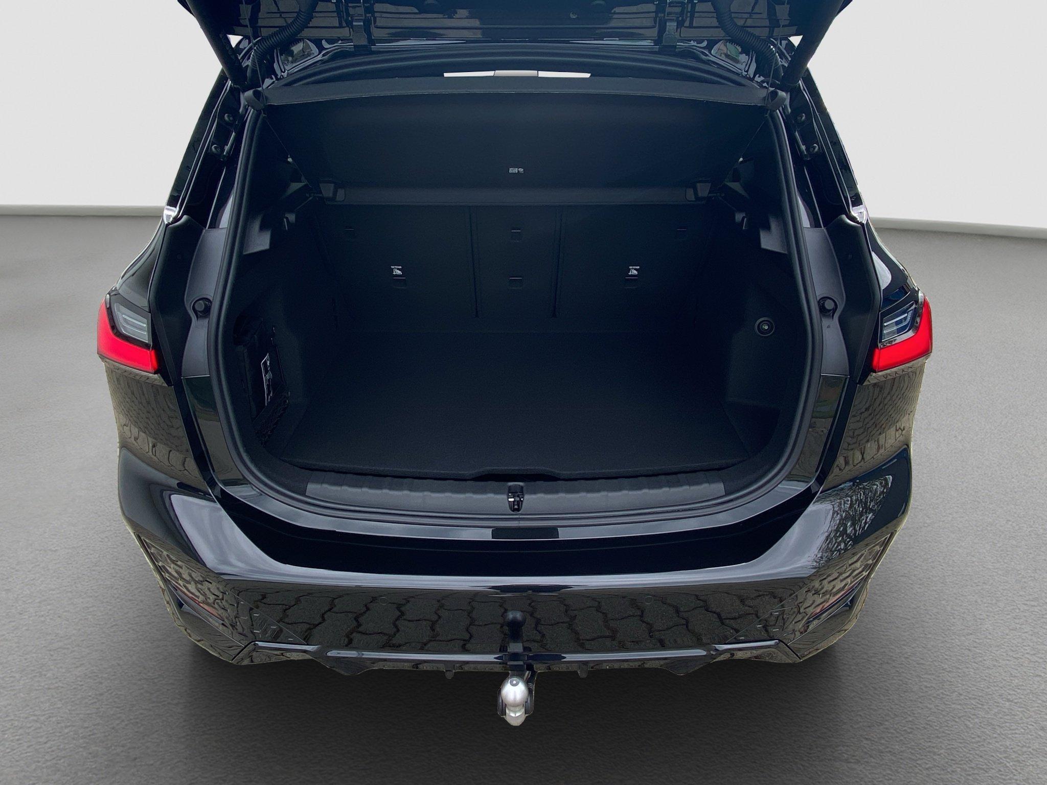 BMW 220 220i Active Tourer