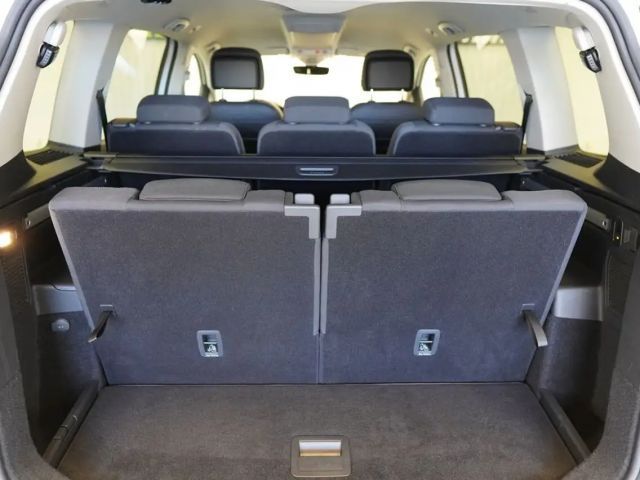 Volkswagen Touran DSG