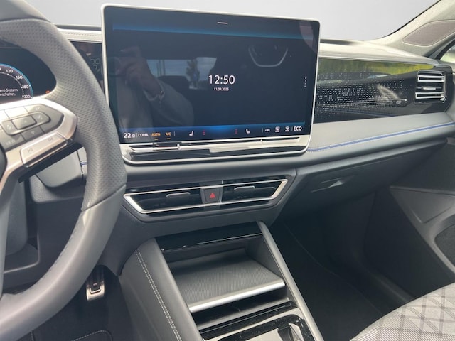 Volkswagen Tiguan R-Line eHybrid