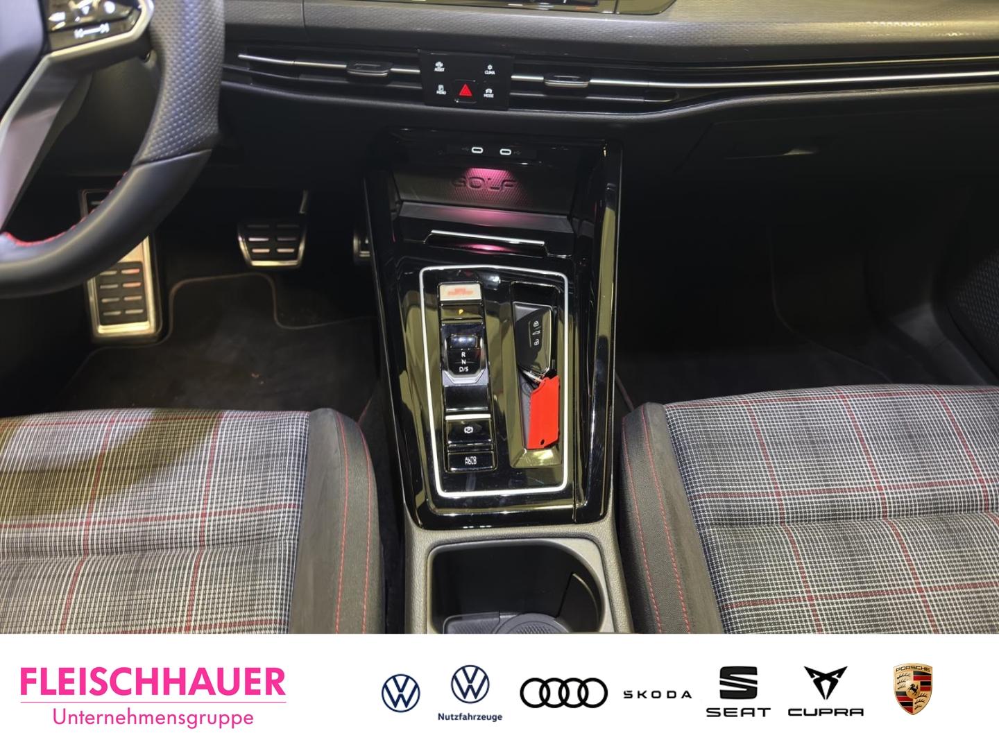 Volkswagen Golf 2.0 TSI GTI Golf VIII