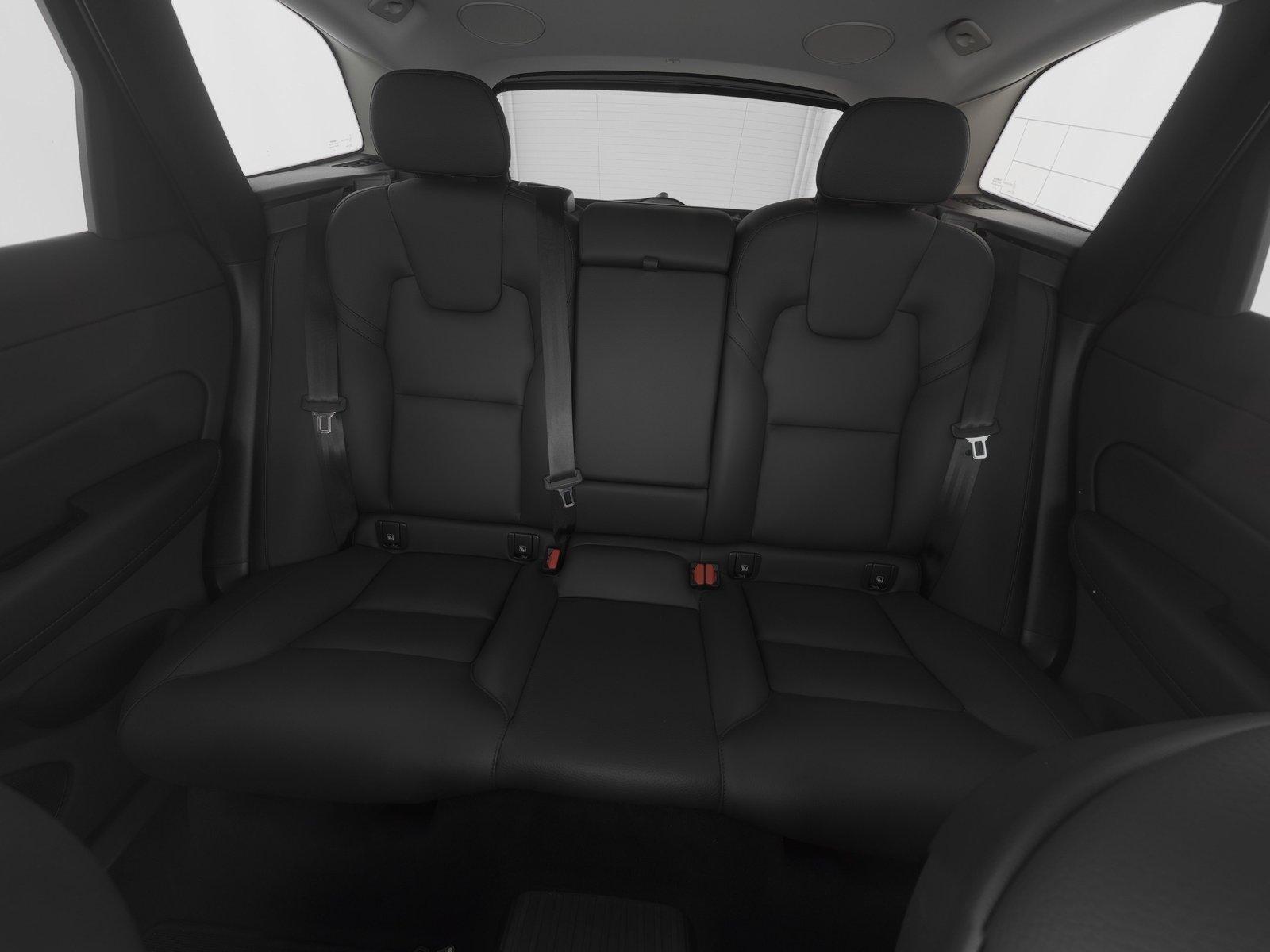 Volvo XC60 AWD Bright Plus Recharge T8