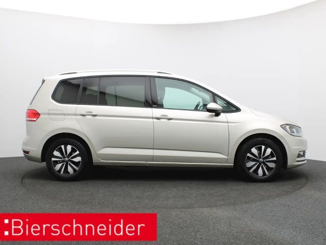 Volkswagen Touran 1.5 TSI DSG Move