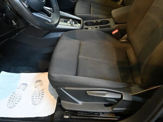 Audi A3 30 TFSI S-Tronic Sedan