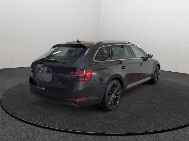 Skoda Superb 2.0 TDI Combi Style Style