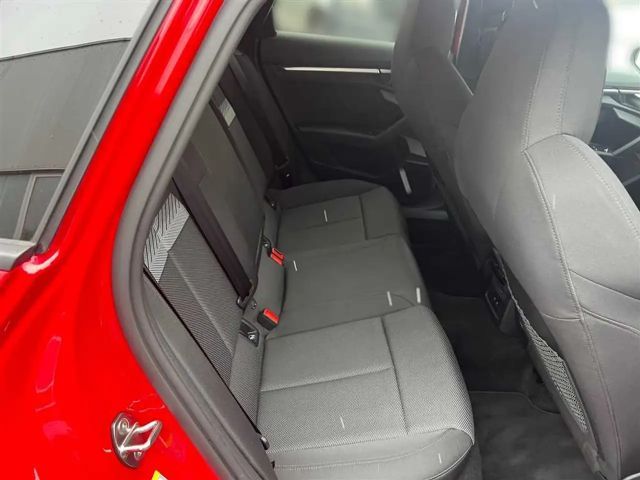 Audi A3 1.5 TFSI S-Line S-Tronic Sedan