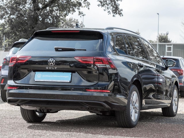 Volkswagen Golf 2.0 TDI DSG Life Variant