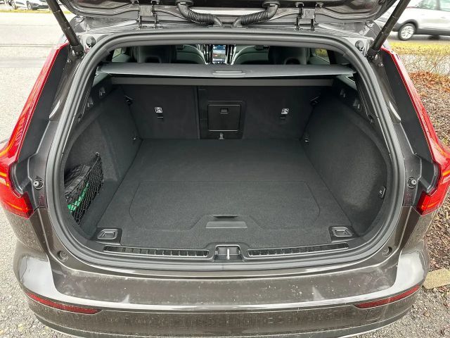 Volvo V60 Cross Country AWD Ultimate