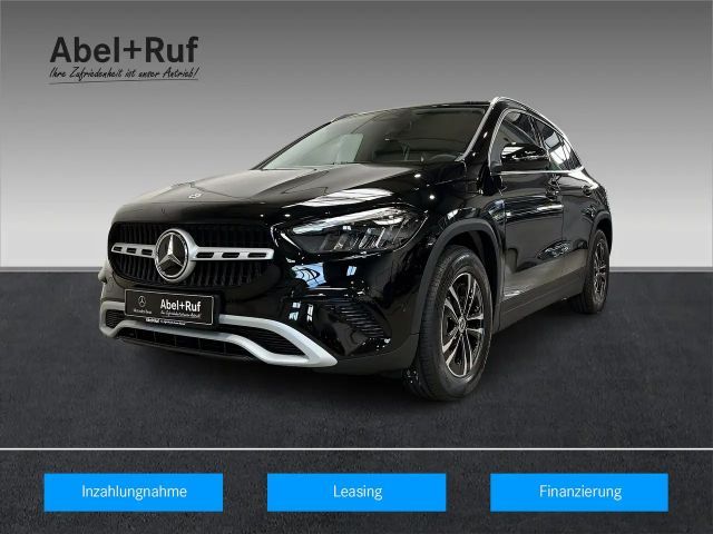 Mercedes-Benz GLA 200 GLA 200 d