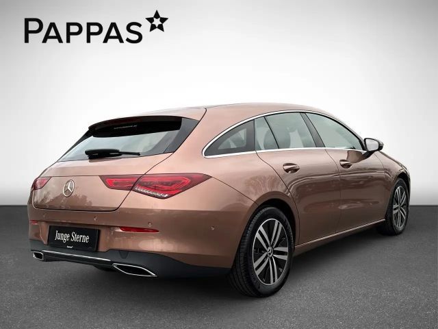 Mercedes-Benz CLA 200 CLA 200 d Shooting Brake