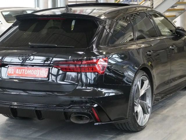 Audi RS6 4.0 TFSI Avant Quattro