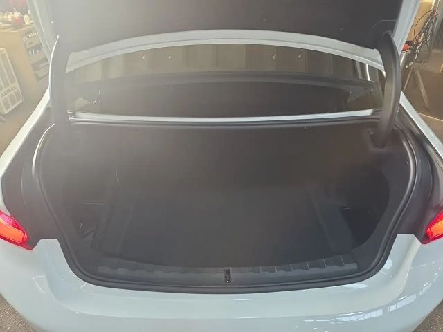 BMW 330 330i M-Sport Sedan xDrive