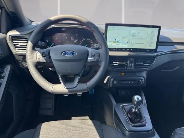 Ford Focus EcoBoost ST Line