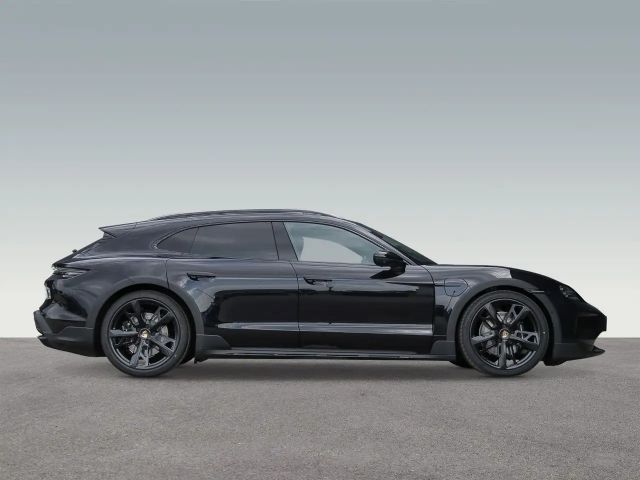 Porsche Taycan 4S Cross Turismo