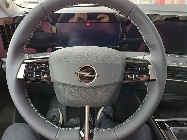 Opel Astra Edition Sports Tourer Turbo